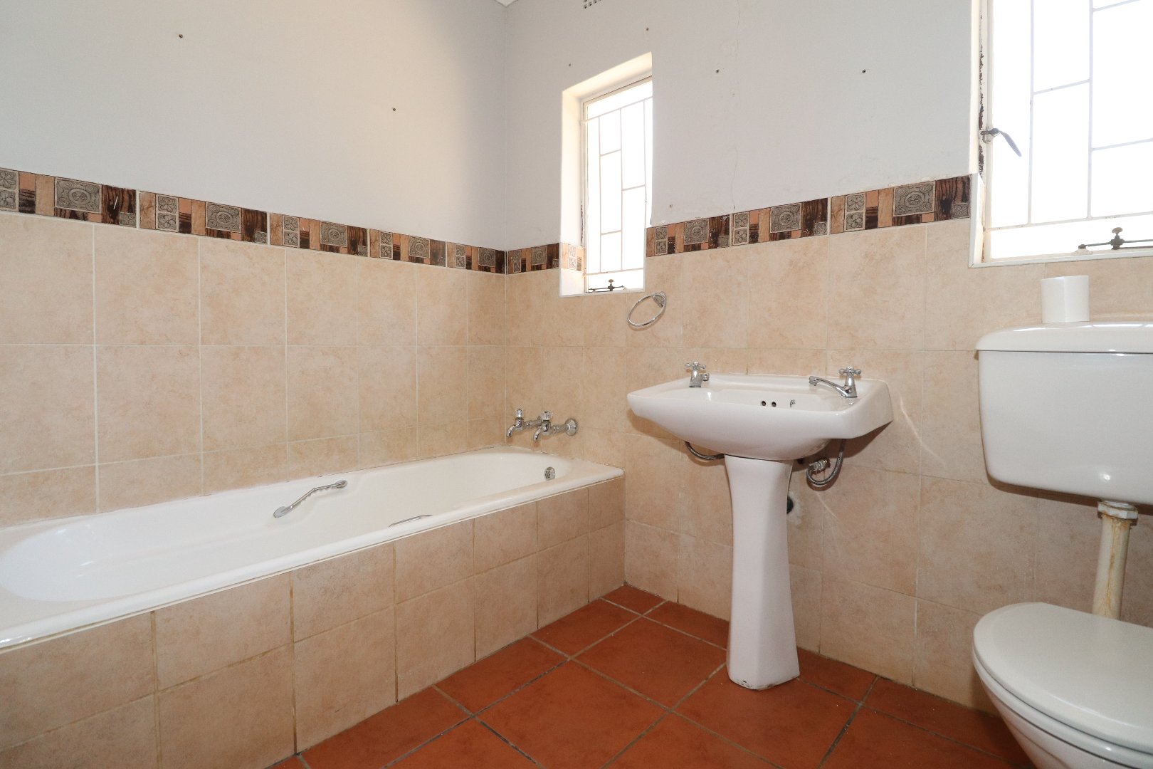 4 Bedroom Property for Sale in Wilkoppies North West